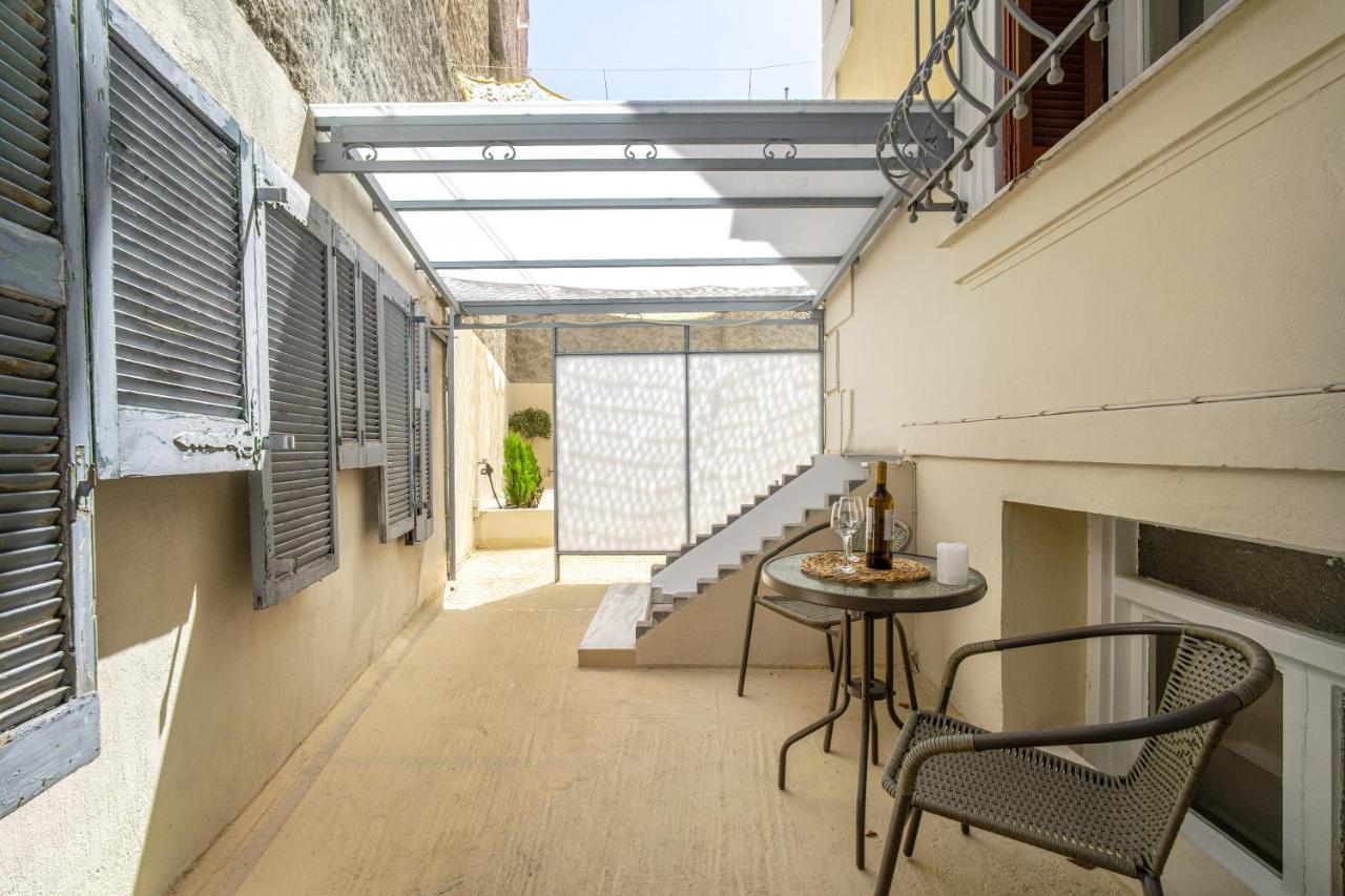 Karma Athens Aparthotel Exterior foto